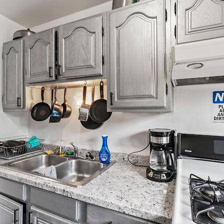King Suite On 16Th Ave Анкоридж Экстерьер фото